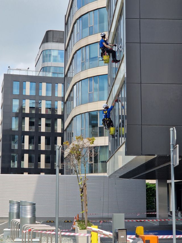 Glass Cleaning
